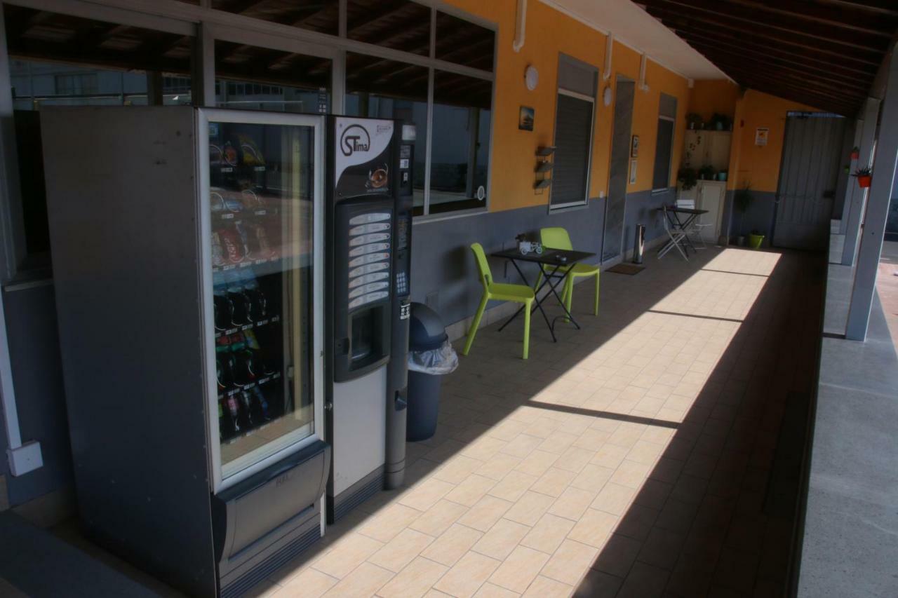 Etna Parking Hotel Catania Bagian luar foto
